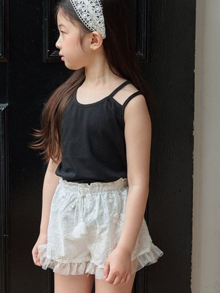 Unbalance Sleeveless Tee