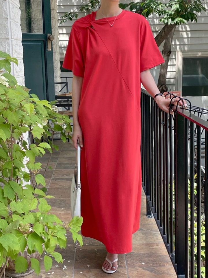 Twist One-Piece
