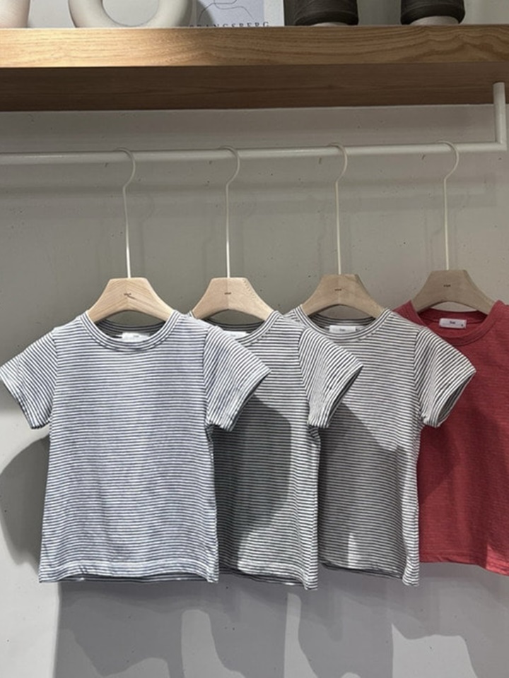 Small ST Tee