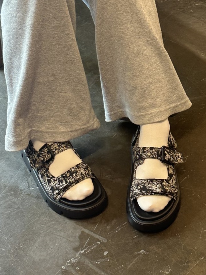 mr 9769 Slipper & Sandals