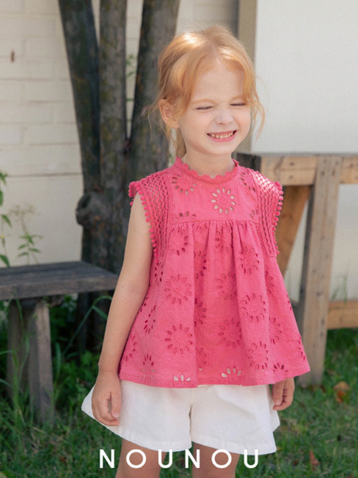 Label Blouse