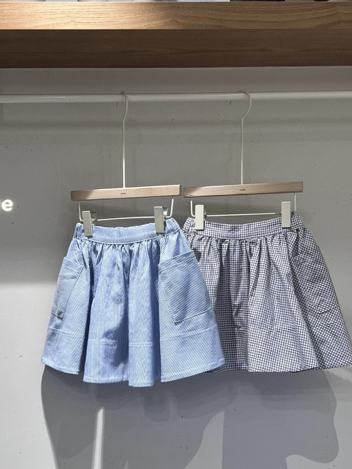 Pulling Skirt