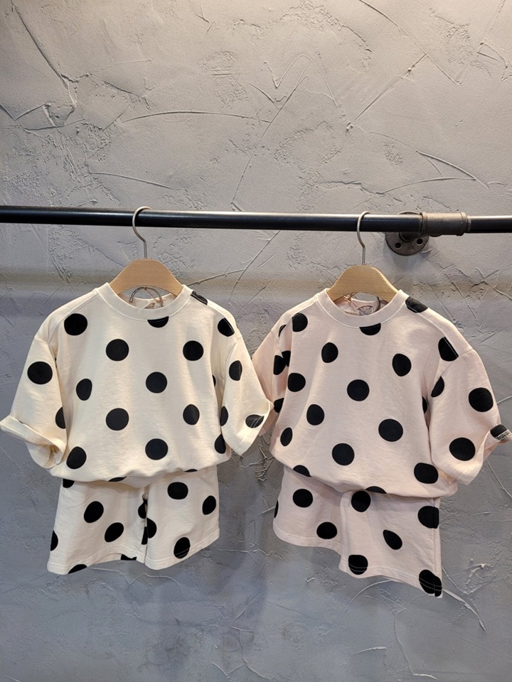 Big Dot Short Sleeve Top Bottom Set