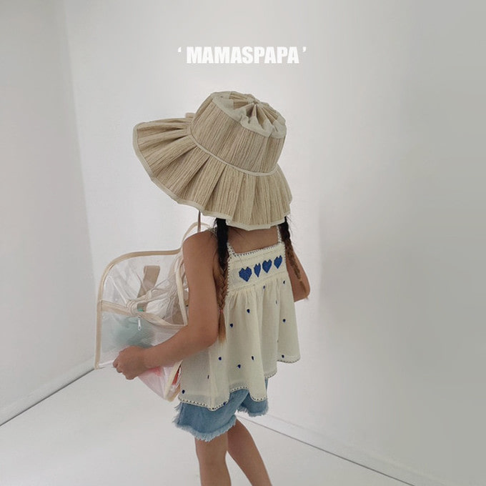 Pipi Hat