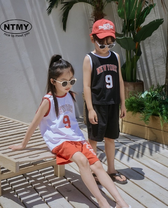 New York Sleeveless Tee
