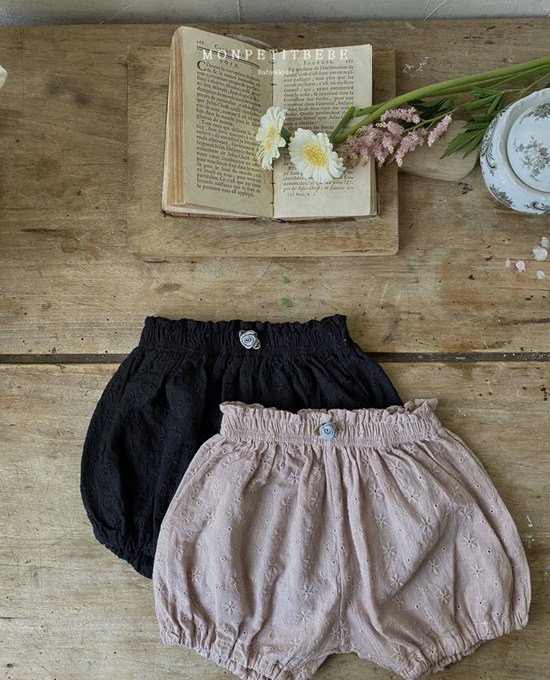 Lace Amber Pants