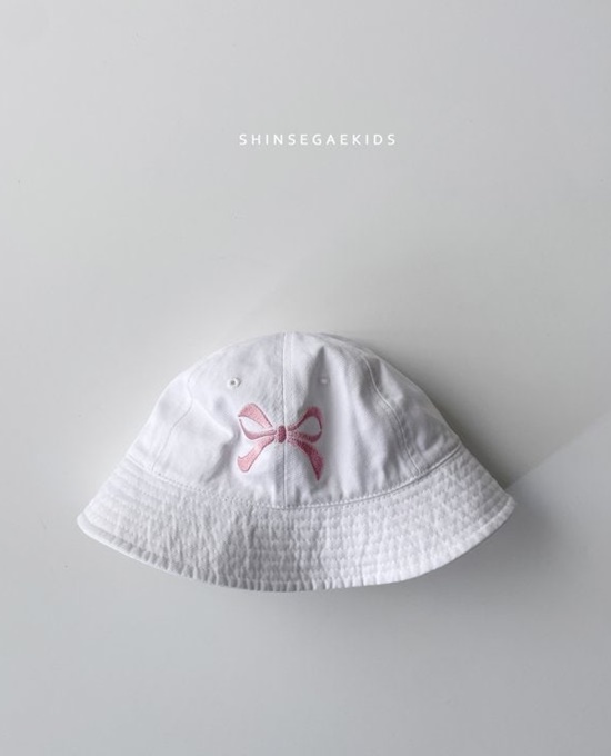 Ribbon Bucket Hat