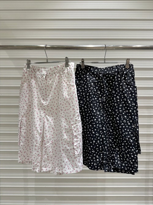 Small Flower Cargo Pants