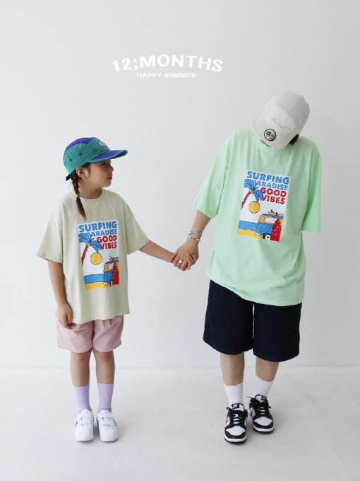 Surfing Car Tee with Mom
