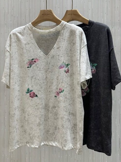 H Rose Tee