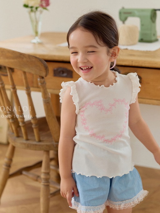 Ribbon Frill Sleeveless Tee