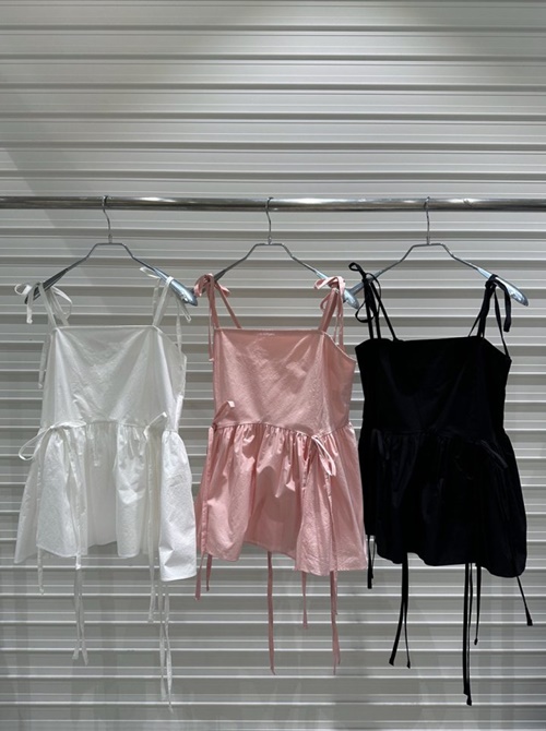 Slit Frill Blouse