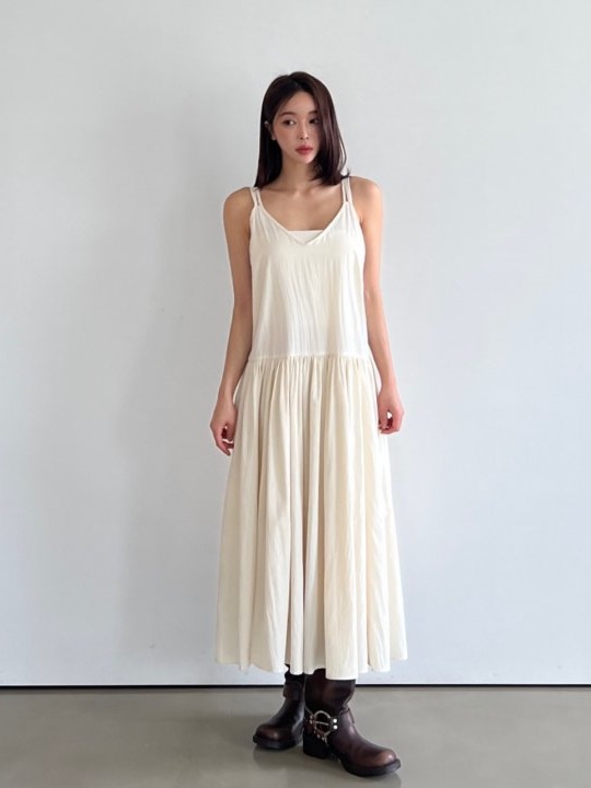 High Pad Sleeveless Tee