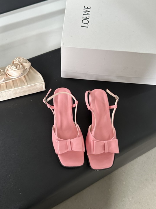 Ribbon Strap Sandal