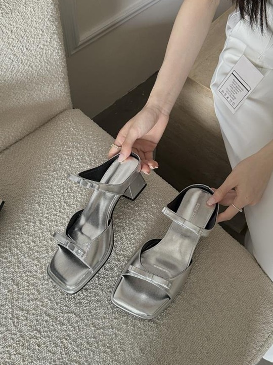 Square Ribbon Sandal