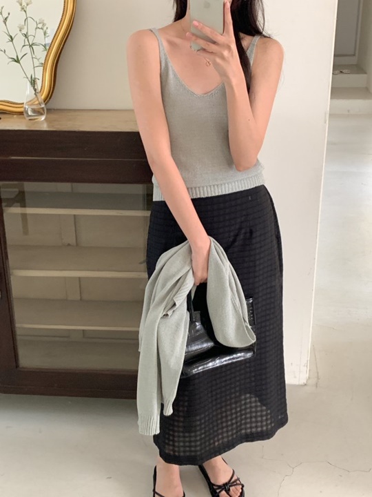 Salang Sleeveless Top