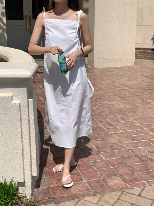 Days String Slip One-piece