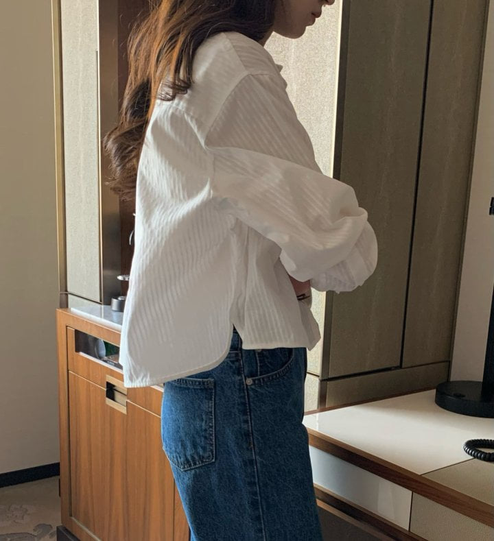 Moani - Korean Women Fashion - #momslook - French Stripe Crop Shirt - 10