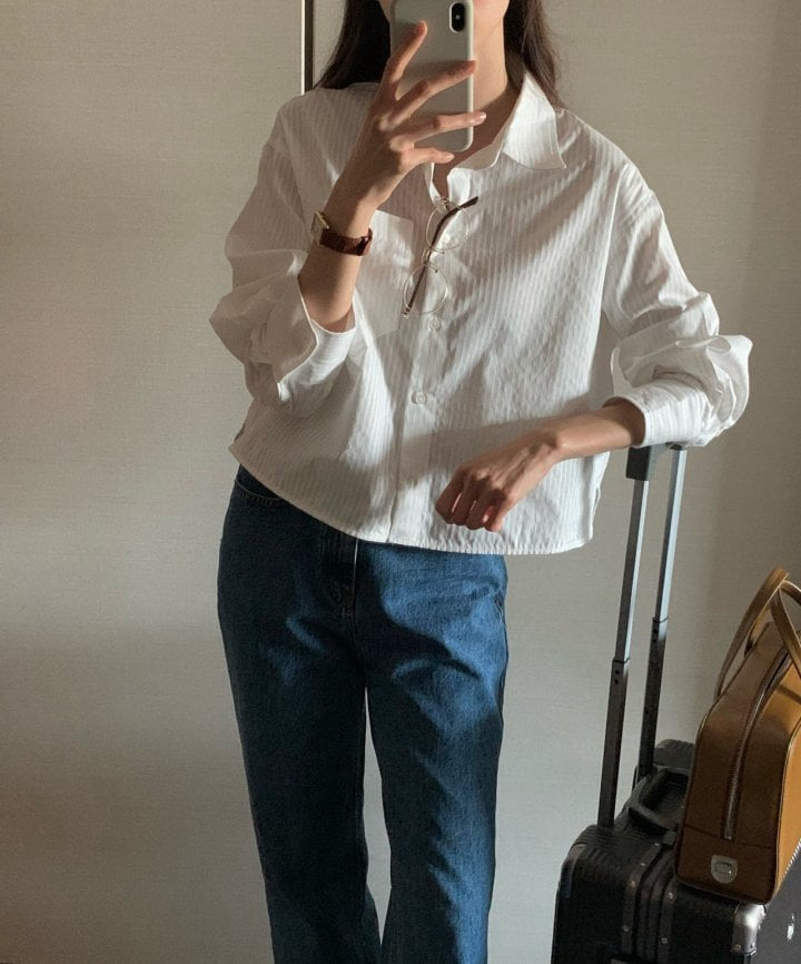 Moani - Korean Women Fashion - #momslook - French Stripe Crop Shirt - 8