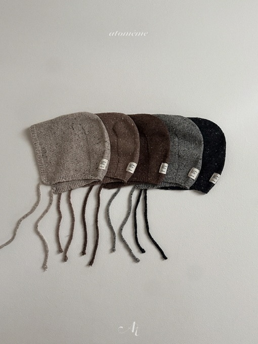 Popcorn Knit Bonnet