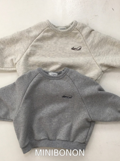 Tuntun Sweatshirts with Mom