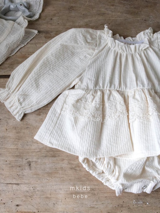 Saron Lace Bodysuit
