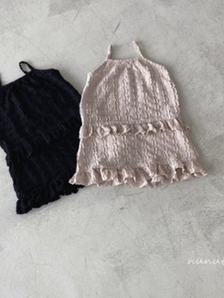 Syabole One-piece