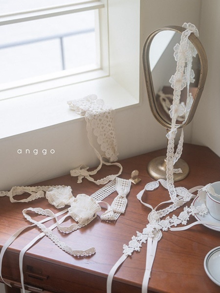 Anggo Lace Hairband