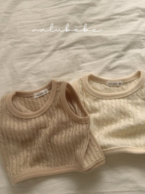 Hazzu Knit Vest