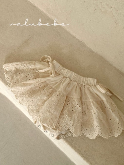 Bebe Lace Skirt Bloomer