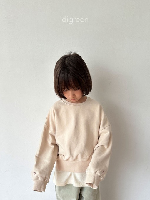 Crop Heart Sweatshirts