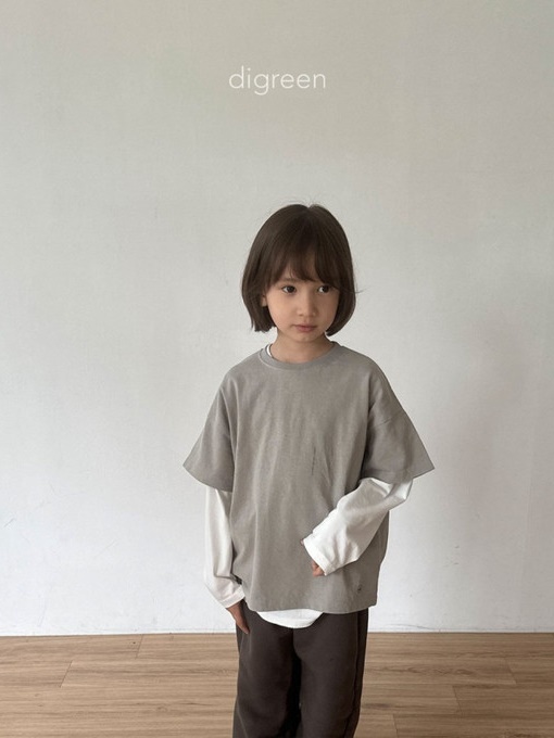 Daily Short Sleeved Tee