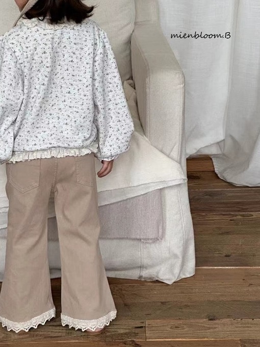 Lace Bootscut Pants