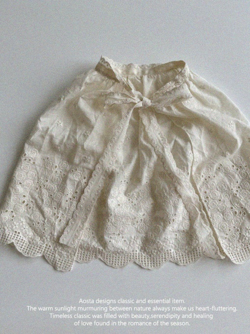 Lace Apron