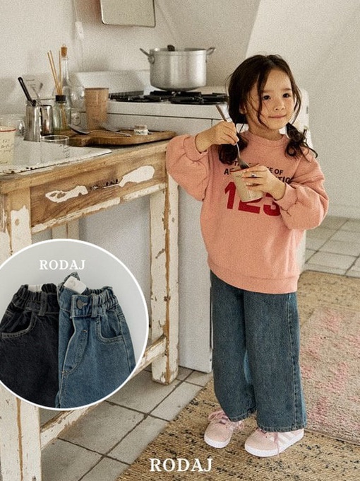 347 348 Denim Pants