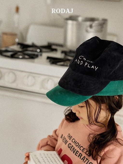 29 Lettering Cap