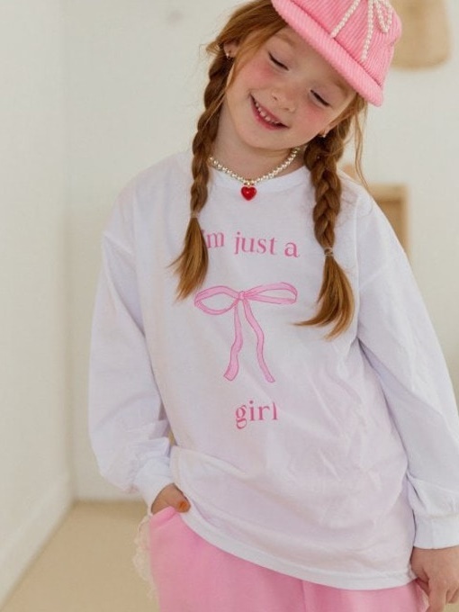 Ribbon Girl Tee