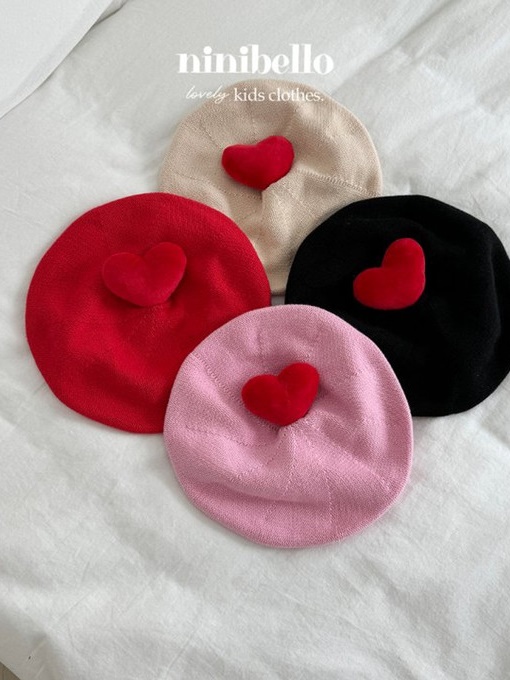 Heart Knit Beret