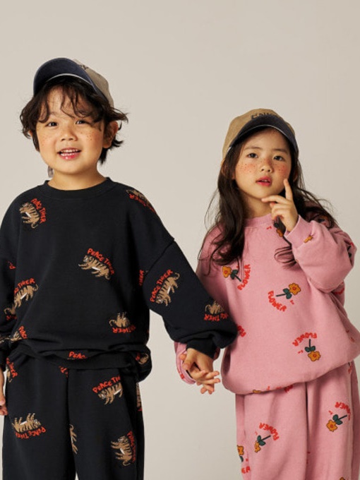 Pigment Flower Sweatshirts
