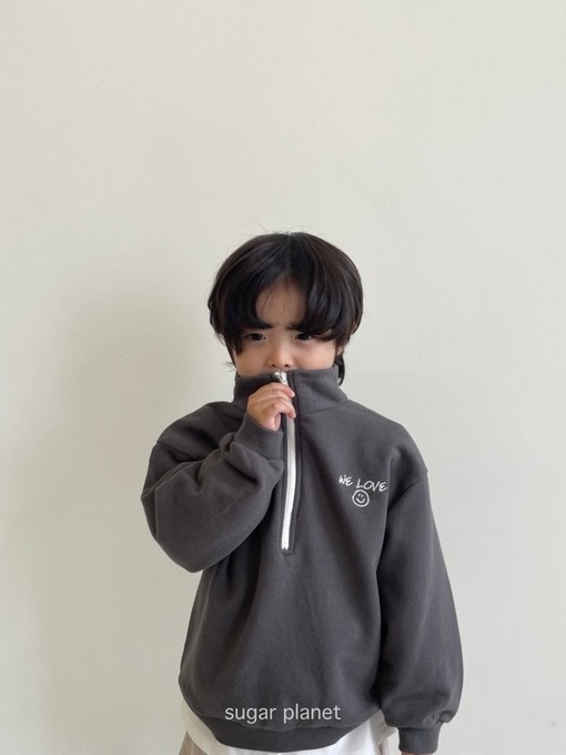 We Love Half Zip-up
