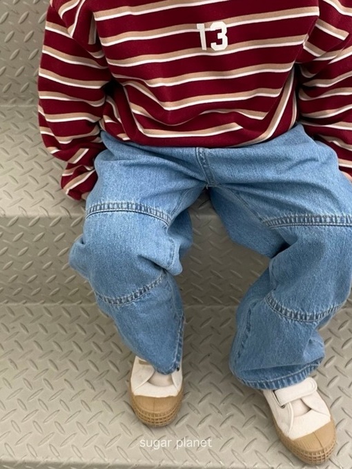 Slit Pattern Denim Pants
