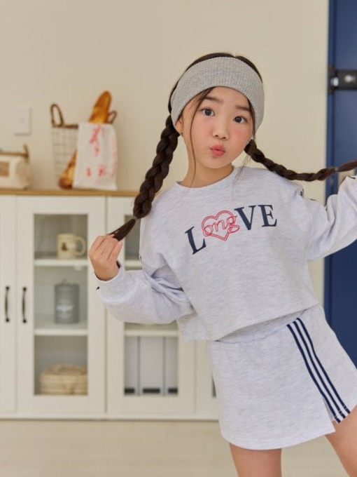 Love Line Crop Sweatshirts