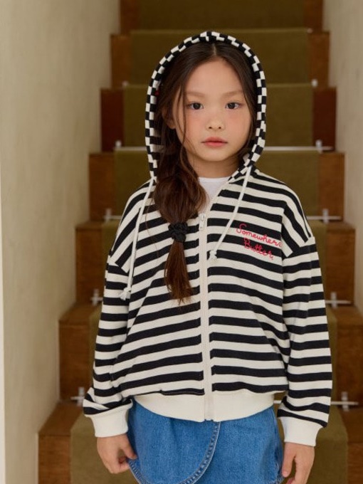 Butter Stripe Hood Zip-up
