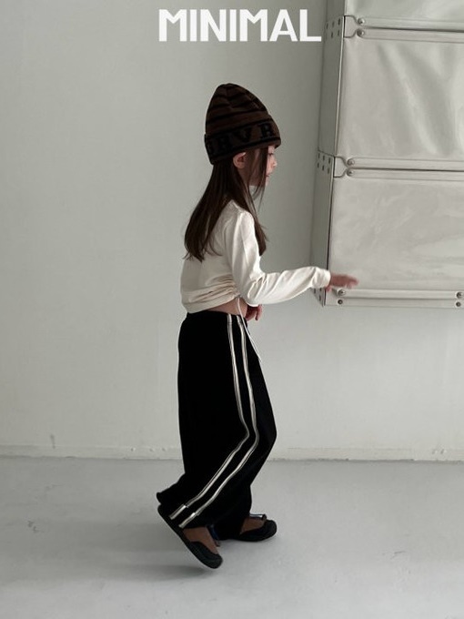 Line String Pants