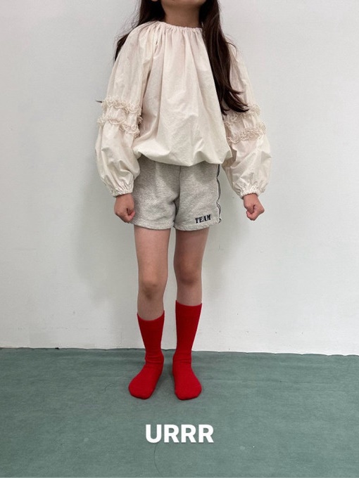 Pretty Blouse