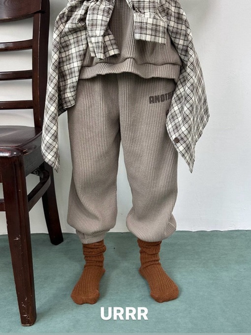 Low Pants