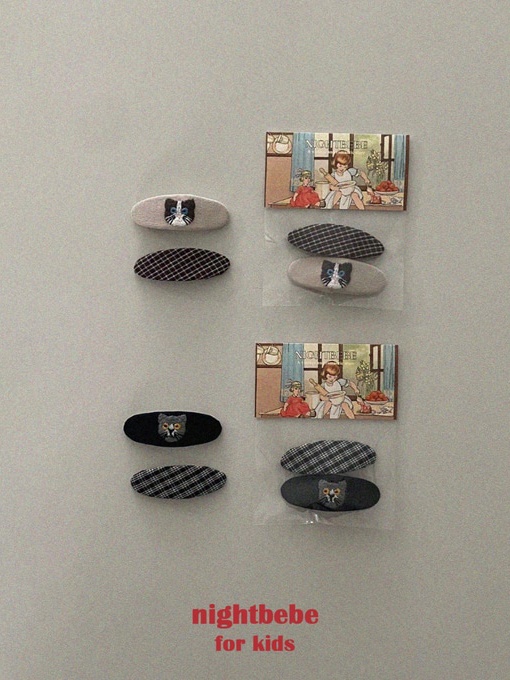 Cat Embroidery Hairpin Set