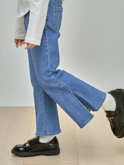 Slit Bootscut Pants