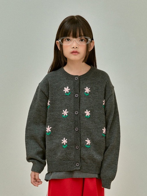 Flower Cardigan with Mom