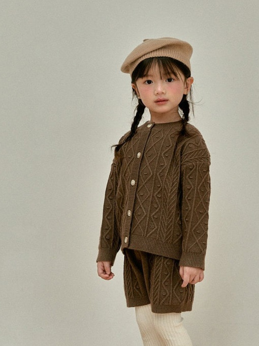 Bocassic Cardigan